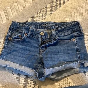 low rise american eagle denim shorts